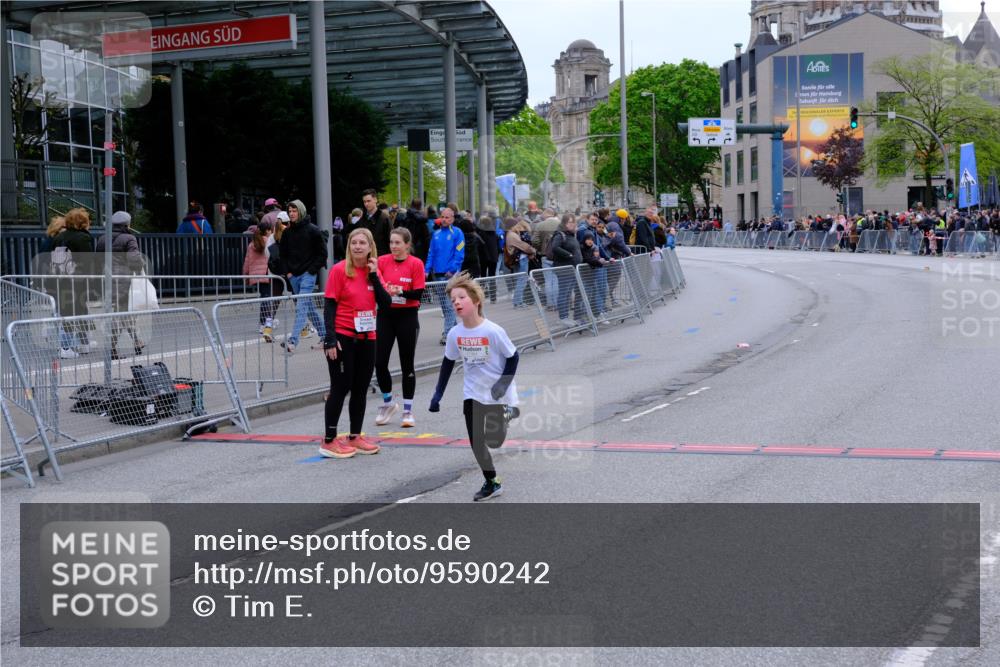 25.04.2026 - Das Zehntel Tim E. http://msf.ph/oto/9590242 25.04.2026 13:10:54 Ziel 11364, 12536 meine-sportfotos.de
