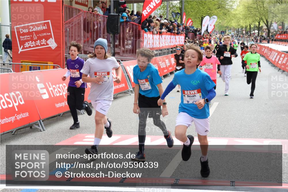25.04.2026 - Das Zehntel Strokosch-Dieckow http://msf.ph/oto/9590339 25.04.2026 14:50:39 Ziel 15223, 15625, 16229, 16731, 16830, 16877, 17102, 17272, 17578, 17893, 18252, 15223, 15625, 16229, 16731, 16830, 16877, 17102, 17272, 17578, 17893, 18252 meine-sportfotos.de