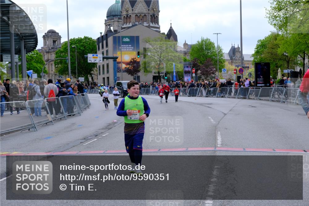 25.04.2026 - Das Zehntel Tim E. http://msf.ph/oto/9590351 25.04.2026 13:13:20 Ziel 10748, 12557 meine-sportfotos.de