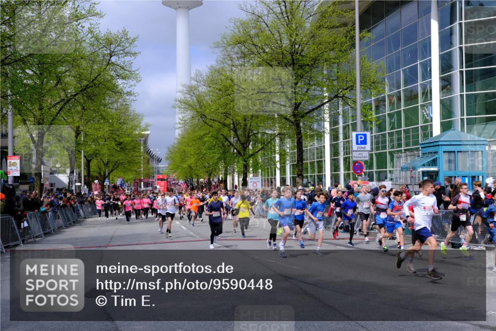 25.04.2026 - Das Zehntel Tim E. http://msf.ph/oto/9590448 25.04.2026 14:30:44 Ziel  meine-sportfotos.de