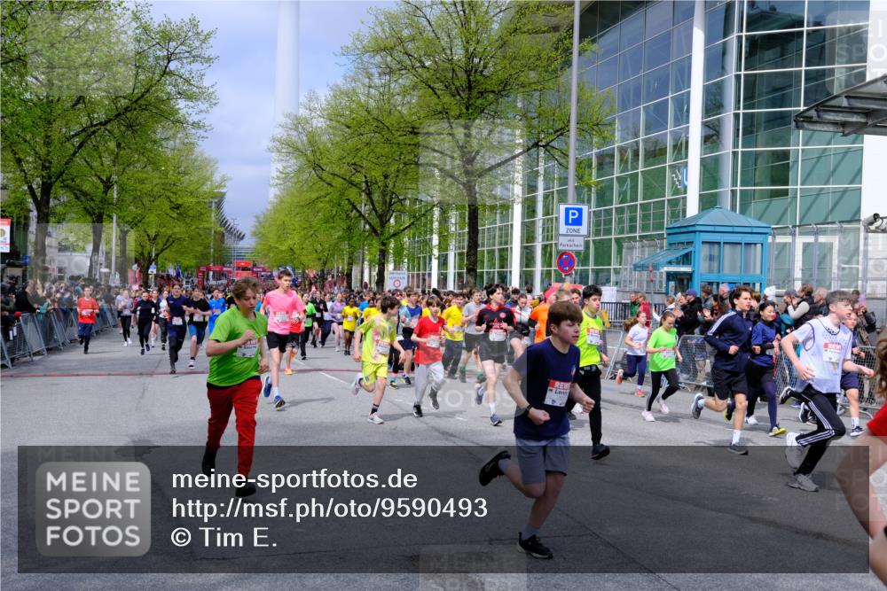 25.04.2026 - Das Zehntel Tim E. http://msf.ph/oto/9590493 25.04.2026 14:31:01 Ziel  meine-sportfotos.de
