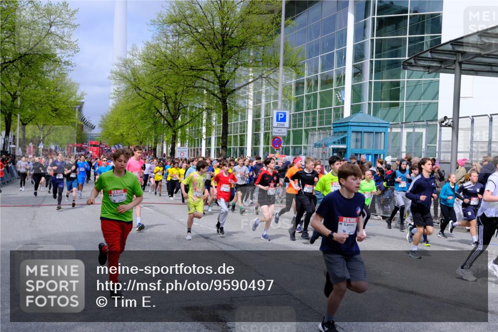 25.04.2026 - Das Zehntel Tim E. http://msf.ph/oto/9590497 25.04.2026 14:31:01 Ziel  meine-sportfotos.de