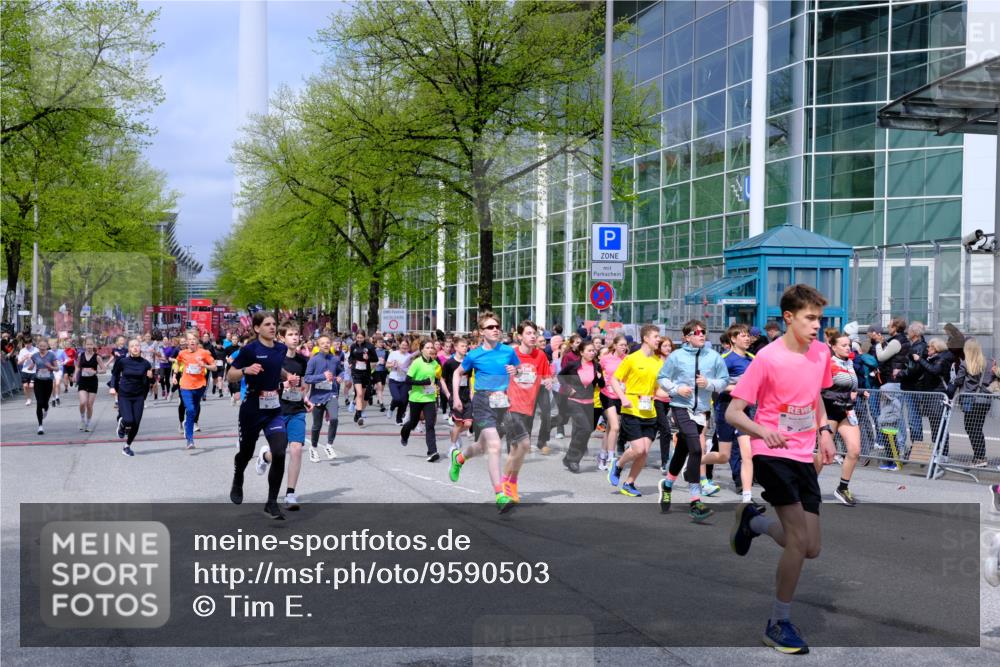 25.04.2026 - Das Zehntel Tim E. http://msf.ph/oto/9590503 25.04.2026 14:31:03 Ziel  meine-sportfotos.de