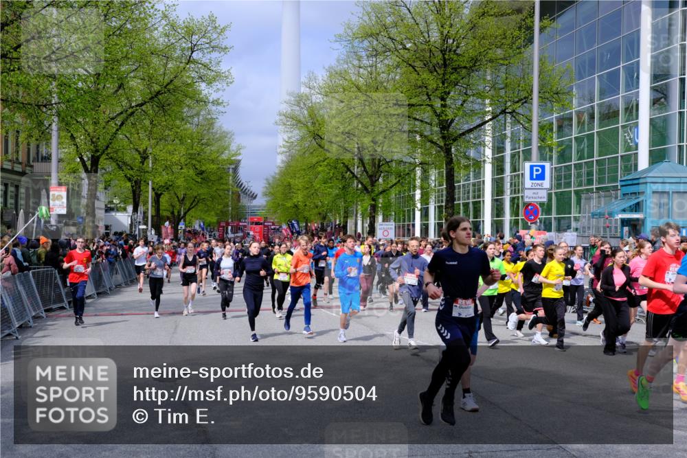 25.04.2026 - Das Zehntel Tim E. http://msf.ph/oto/9590504 25.04.2026 14:31:05 Ziel  meine-sportfotos.de
