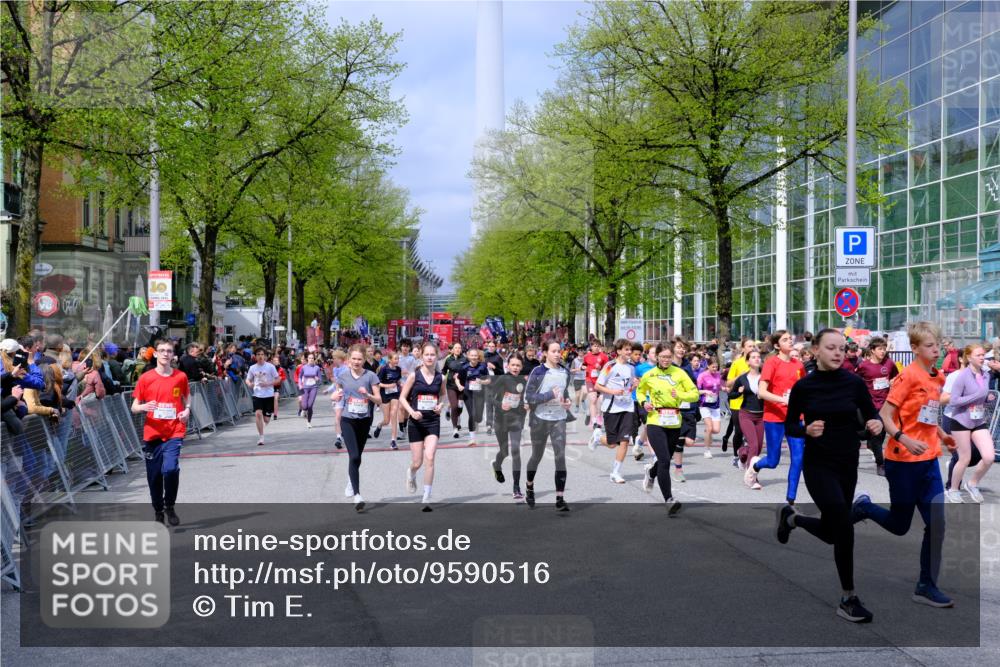 25.04.2026 - Das Zehntel Tim E. http://msf.ph/oto/9590516 25.04.2026 14:31:07 Ziel  meine-sportfotos.de