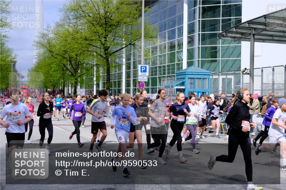 25.04.2026 - Das Zehntel Tim E. http://msf.ph/oto/9590533 25.04.2026 14:31:11 Ziel  meine-sportfotos.de
