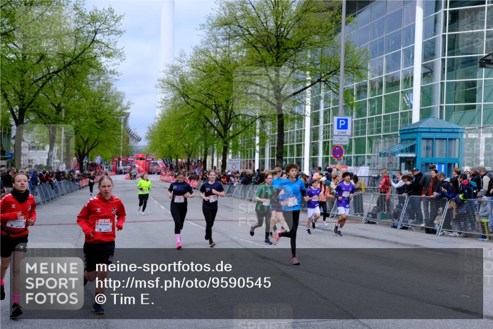 25.04.2026 - Das Zehntel Tim E. http://msf.ph/oto/9590545 25.04.2026 14:31:15 Ziel  meine-sportfotos.de