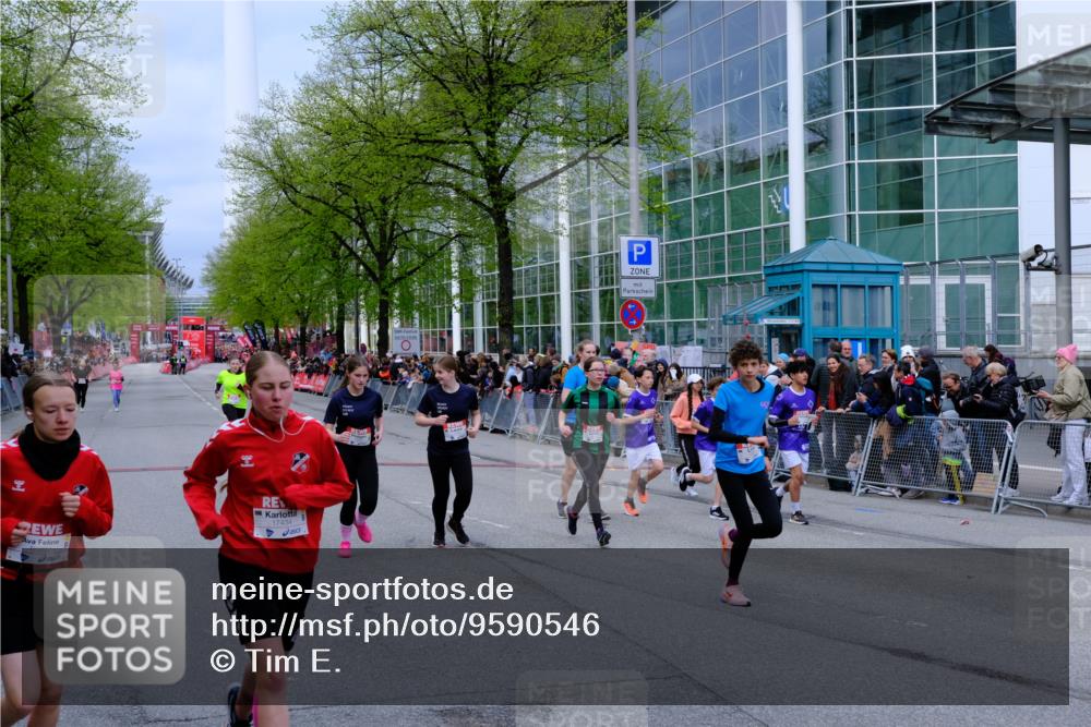 25.04.2026 - Das Zehntel Tim E. http://msf.ph/oto/9590546 25.04.2026 14:31:16 Ziel  meine-sportfotos.de