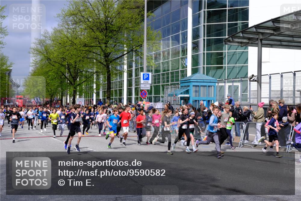 25.04.2026 - Das Zehntel Tim E. http://msf.ph/oto/9590582 25.04.2026 14:32:06 Ziel  meine-sportfotos.de