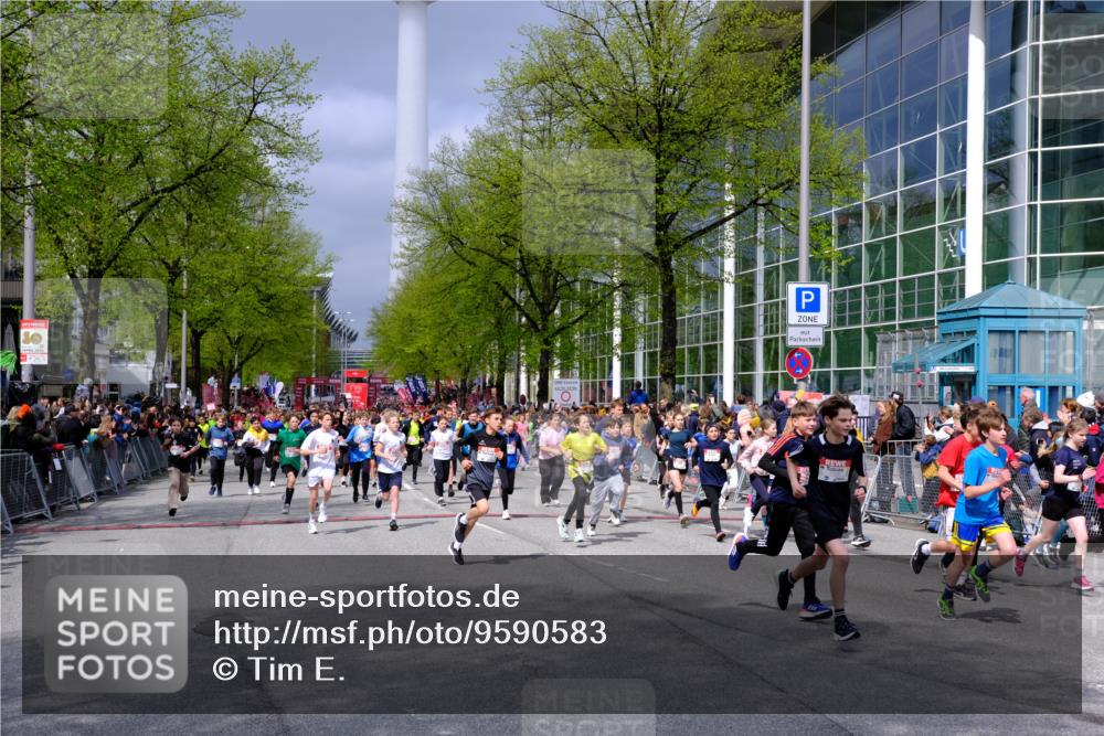25.04.2026 - Das Zehntel Tim E. http://msf.ph/oto/9590583 25.04.2026 14:32:07 Ziel  meine-sportfotos.de