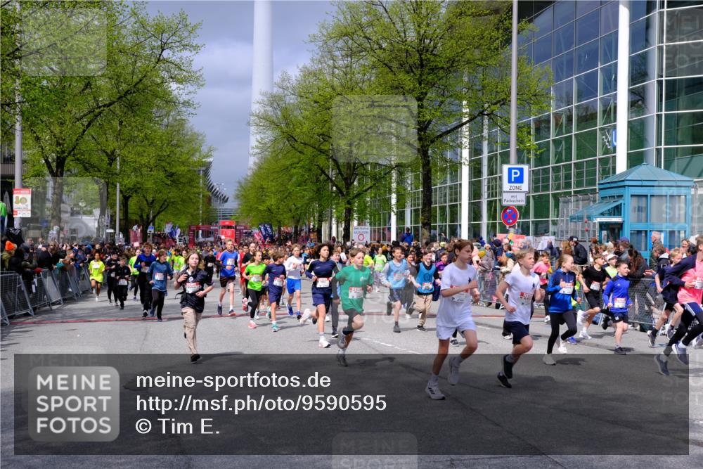 25.04.2026 - Das Zehntel Tim E. http://msf.ph/oto/9590595 25.04.2026 14:32:10 Ziel  meine-sportfotos.de