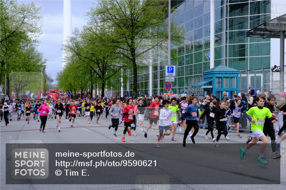 25.04.2026 - Das Zehntel Tim E. http://msf.ph/oto/9590621 25.04.2026 14:32:18 Ziel  meine-sportfotos.de