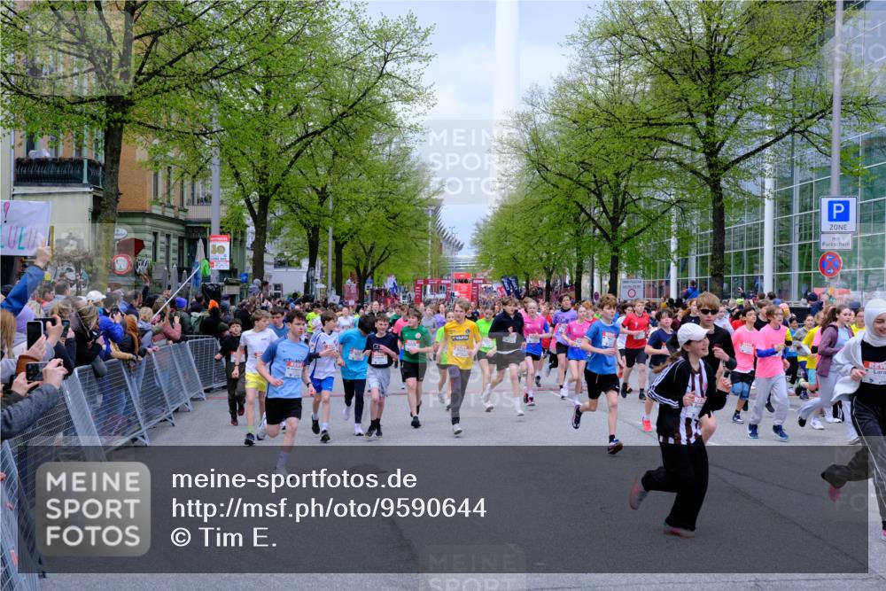 25.04.2026 - Das Zehntel Tim E. http://msf.ph/oto/9590644 25.04.2026 14:32:24 Ziel  meine-sportfotos.de
