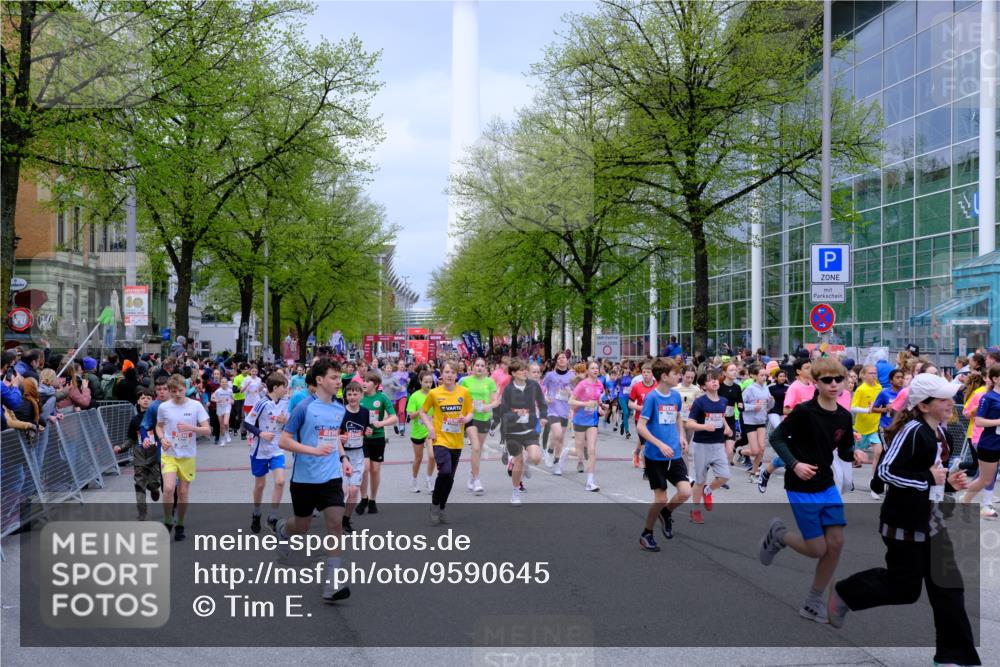 25.04.2026 - Das Zehntel Tim E. http://msf.ph/oto/9590645 25.04.2026 14:32:25 Ziel  meine-sportfotos.de