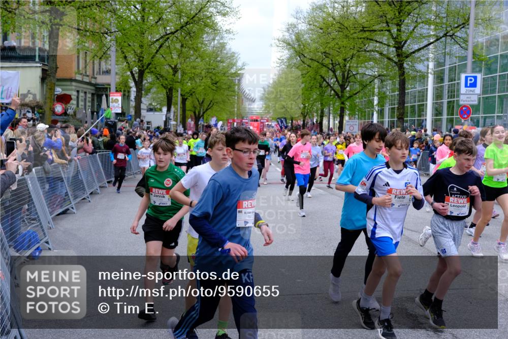 25.04.2026 - Das Zehntel Tim E. http://msf.ph/oto/9590655 25.04.2026 14:32:28 Ziel  meine-sportfotos.de
