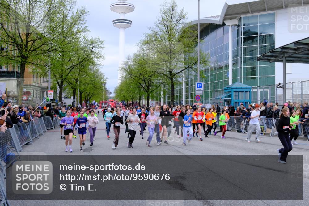 25.04.2026 - Das Zehntel Tim E. http://msf.ph/oto/9590676 25.04.2026 14:32:37 Ziel  meine-sportfotos.de