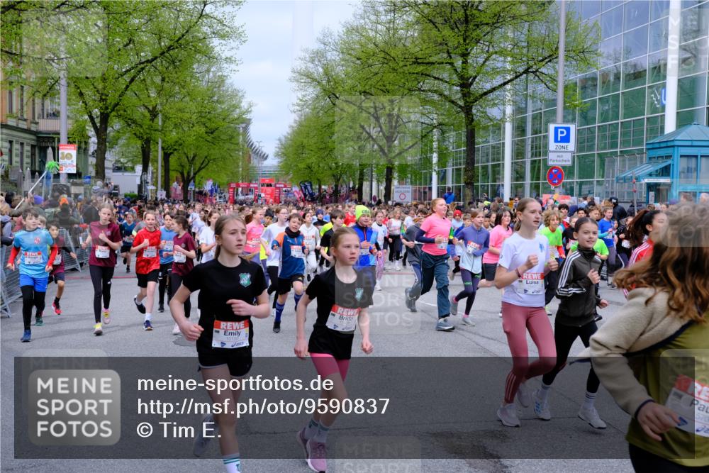 25.04.2026 - Das Zehntel Tim E. http://msf.ph/oto/9590837 25.04.2026 14:33:59 Ziel  meine-sportfotos.de