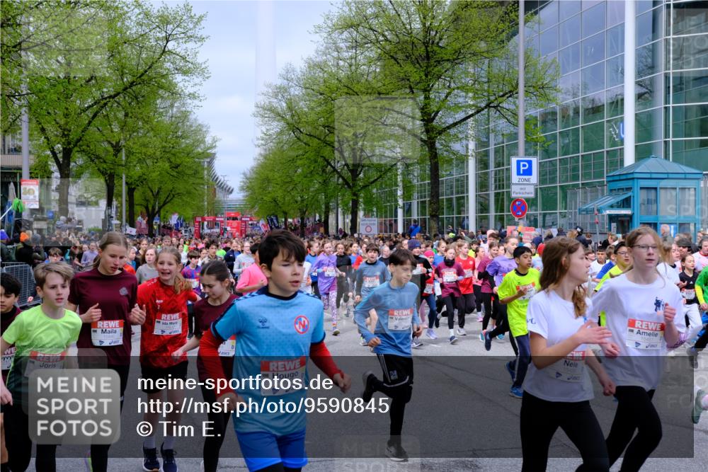 25.04.2026 - Das Zehntel Tim E. http://msf.ph/oto/9590845 25.04.2026 14:34:02 Ziel  meine-sportfotos.de