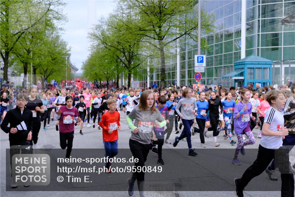 25.04.2026 - Das Zehntel Tim E. http://msf.ph/oto/9590849 25.04.2026 14:34:04 Ziel  meine-sportfotos.de