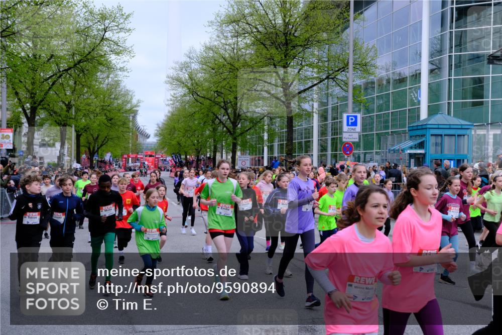 25.04.2026 - Das Zehntel Tim E. http://msf.ph/oto/9590894 25.04.2026 14:34:21 Ziel  meine-sportfotos.de