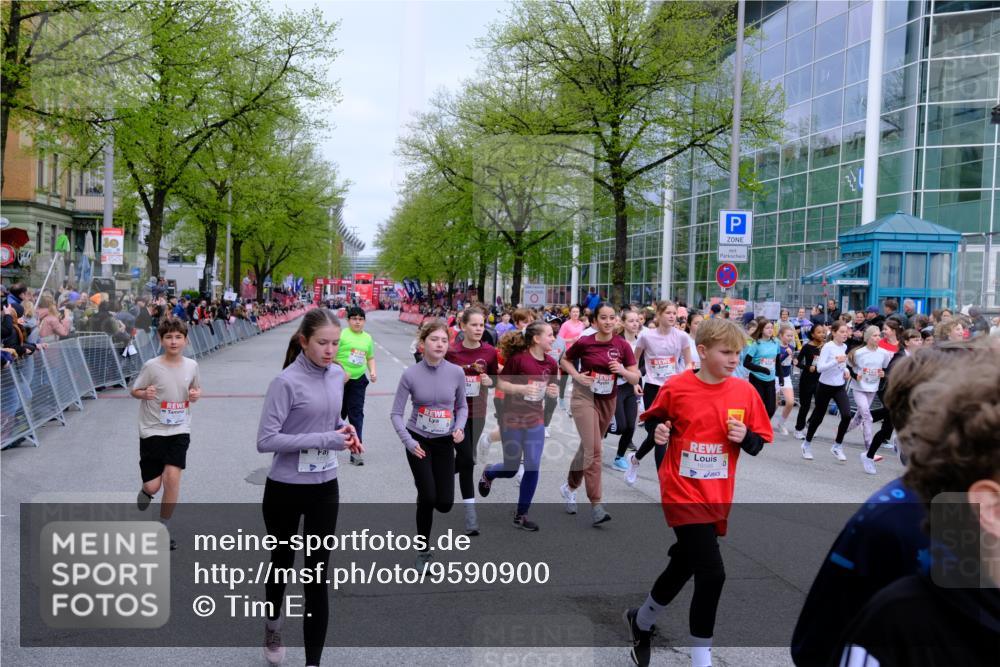 25.04.2026 - Das Zehntel Tim E. http://msf.ph/oto/9590900 25.04.2026 14:34:24 Ziel  meine-sportfotos.de