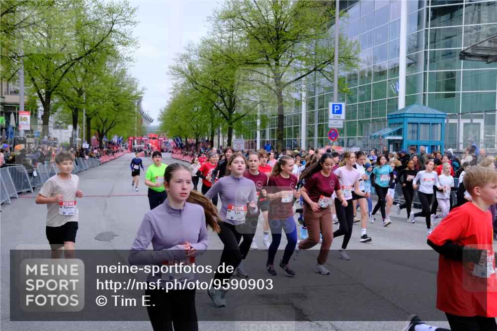 25.04.2026 - Das Zehntel Tim E. http://msf.ph/oto/9590903 25.04.2026 14:34:24 Ziel  meine-sportfotos.de