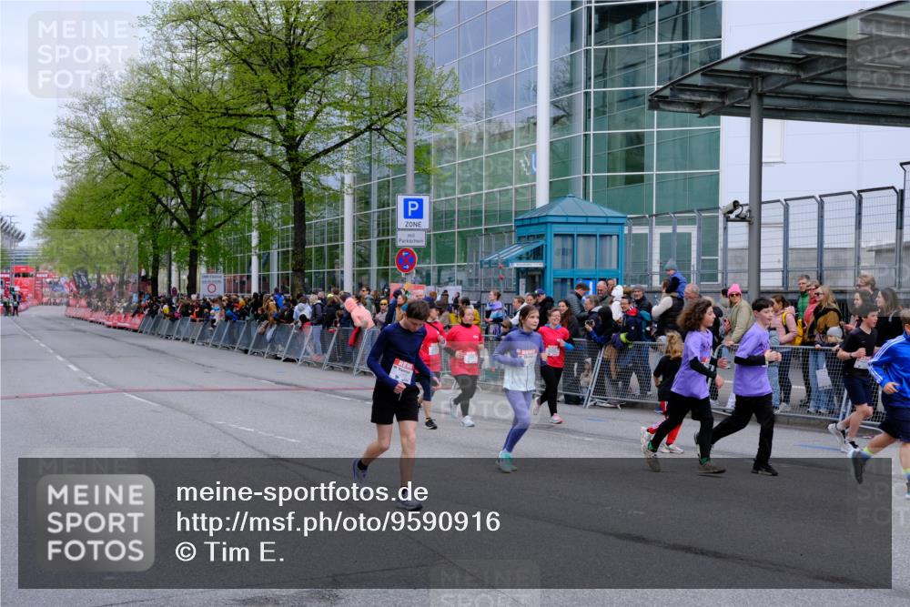 25.04.2026 - Das Zehntel Tim E. http://msf.ph/oto/9590916 25.04.2026 14:34:31 Ziel  meine-sportfotos.de