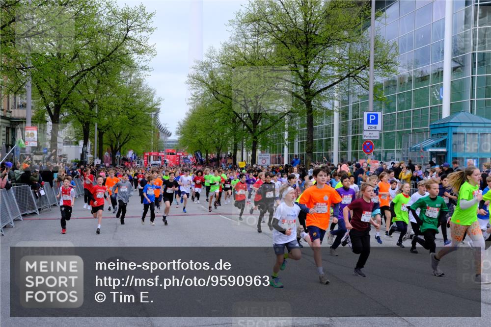 25.04.2026 - Das Zehntel Tim E. http://msf.ph/oto/9590963 25.04.2026 14:35:20 Ziel  meine-sportfotos.de
