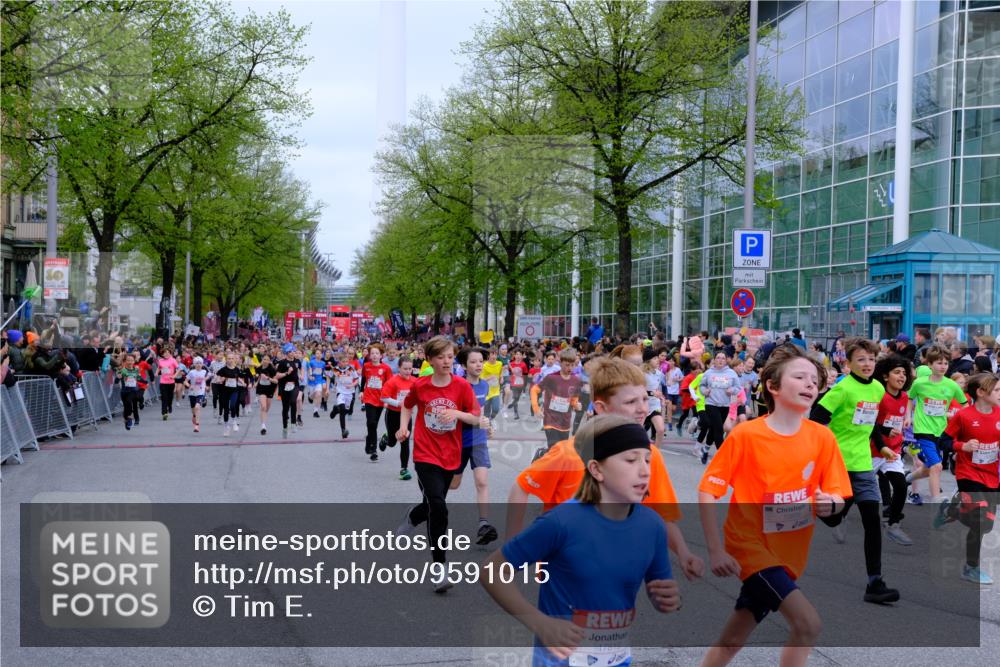 25.04.2026 - Das Zehntel Tim E. http://msf.ph/oto/9591015 25.04.2026 14:35:26 Ziel  meine-sportfotos.de