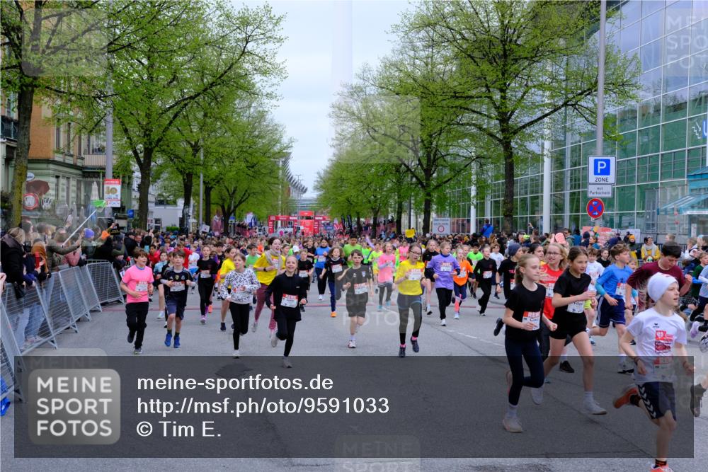 25.04.2026 - Das Zehntel Tim E. http://msf.ph/oto/9591033 25.04.2026 14:35:31 Ziel  meine-sportfotos.de