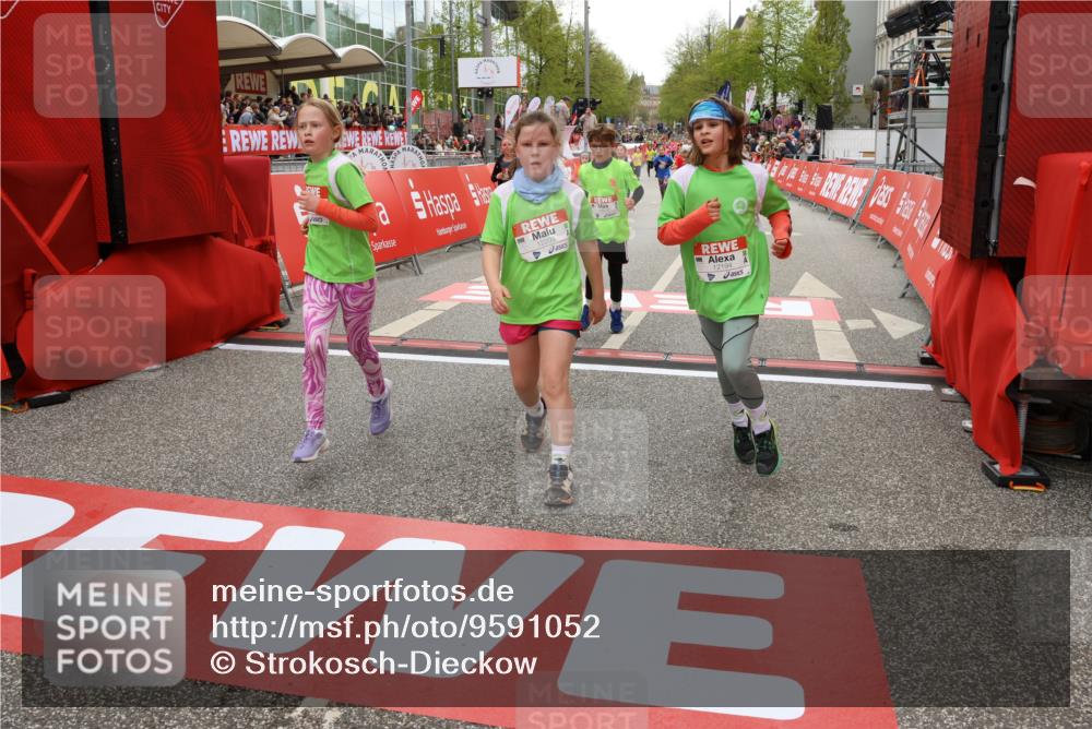 25.04.2026 - Das Zehntel Strokosch-Dieckow http://msf.ph/oto/9591052 25.04.2026 12:59:52 Ziel 10004, 10005, 10074, 10184, 10595, 10644, 10925, 11123, 11328, 11329, 11645, 11778, 12194, 12199, 12209, 12436, 12615, 10004, 10005, 10074, 10184, 10595, 10644, 10925, 11123, 11328, 11329, 11645, 11778, 12194, 12199, 12209, 12436, 12615 meine-sportfotos.de