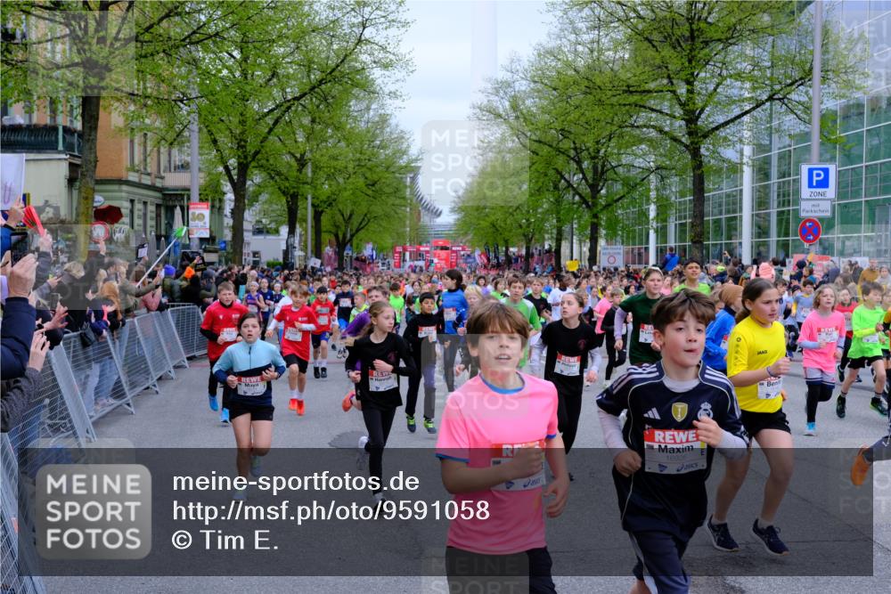 25.04.2026 - Das Zehntel Tim E. http://msf.ph/oto/9591058 25.04.2026 14:35:34 Ziel  meine-sportfotos.de