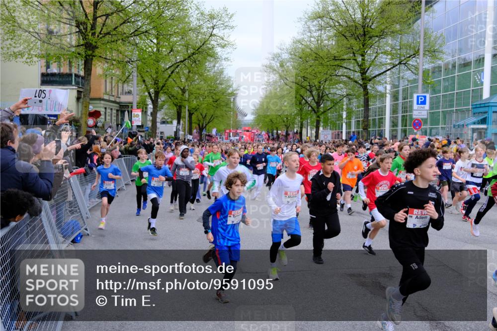25.04.2026 - Das Zehntel Tim E. http://msf.ph/oto/9591095 25.04.2026 14:35:45 Ziel  meine-sportfotos.de
