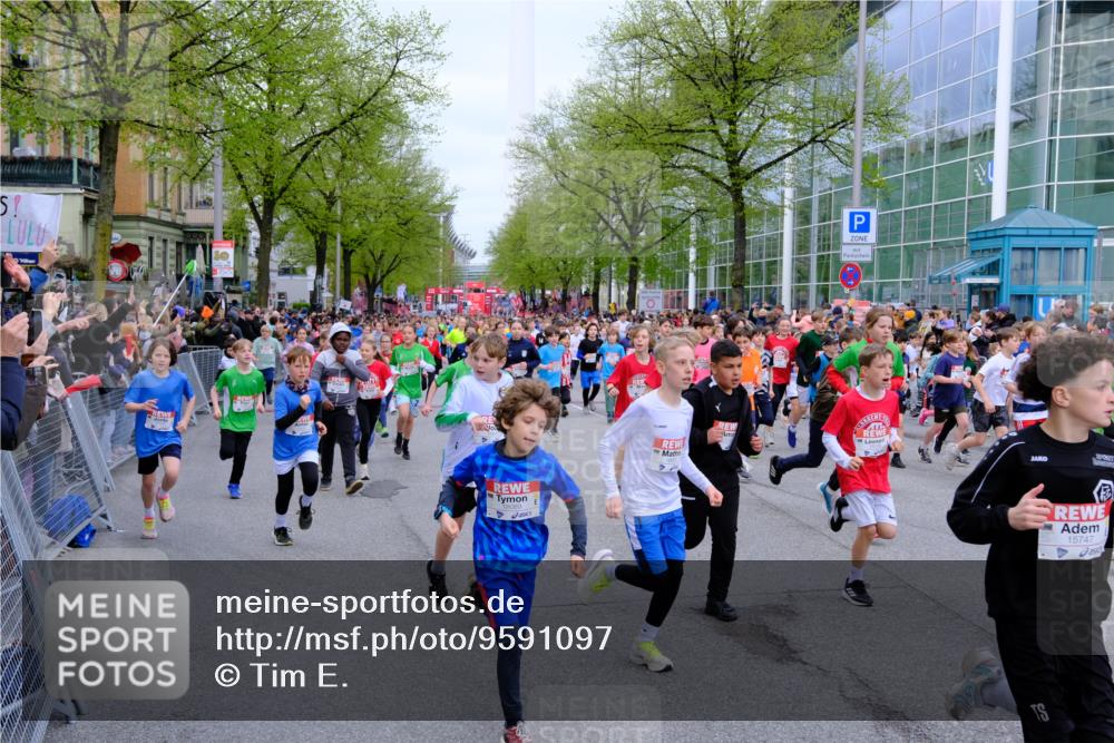25.04.2026 - Das Zehntel Tim E. http://msf.ph/oto/9591097 25.04.2026 14:35:46 Ziel  meine-sportfotos.de