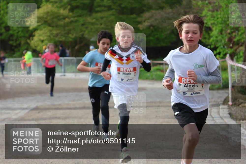 25.04.2026 - Das Zehntel Zöllner http://msf.ph/oto/9591145 25.04.2026 08:37:30 Laufen 2328, 3582 meine-sportfotos.de