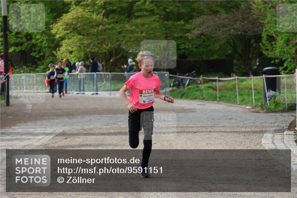 25.04.2026 - Das Zehntel Zöllner http://msf.ph/oto/9591151 25.04.2026 08:37:34 Laufen 3997 meine-sportfotos.de