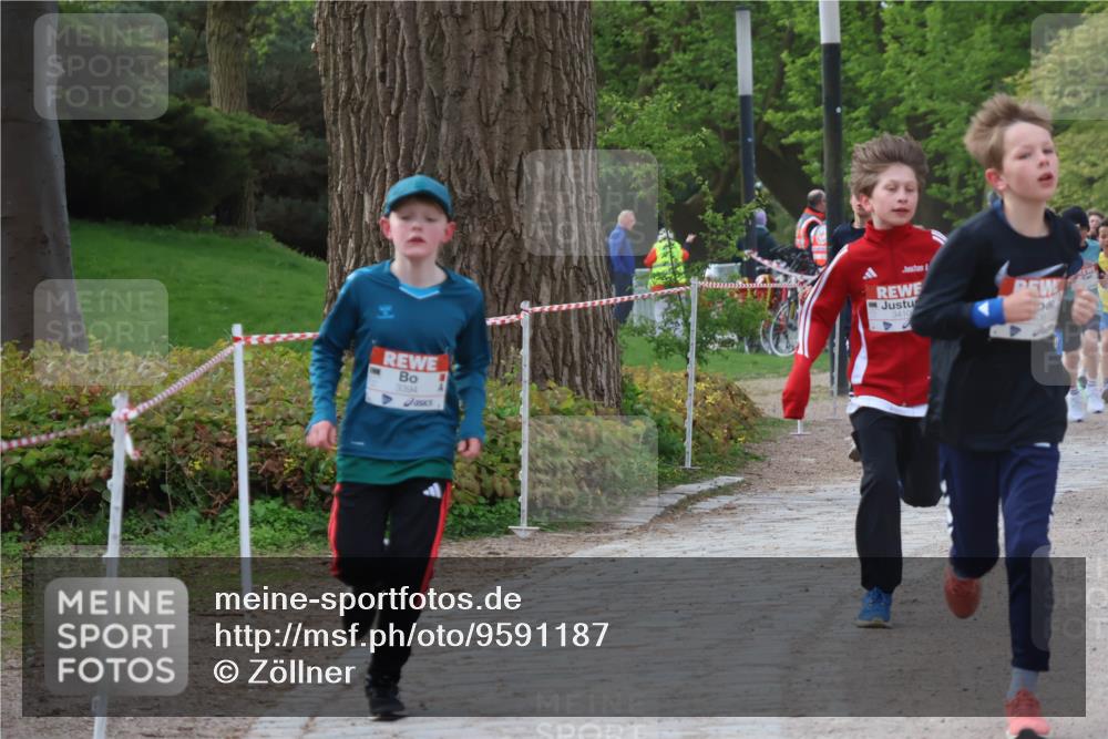 25.04.2026 - Das Zehntel Zöllner http://msf.ph/oto/9591187 25.04.2026 08:38:05 Laufen 3394, 3410 meine-sportfotos.de