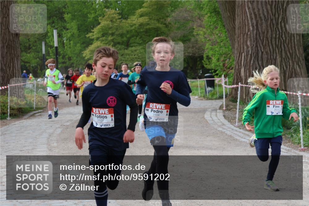 25.04.2026 - Das Zehntel Zöllner http://msf.ph/oto/9591202 25.04.2026 08:38:13 Laufen 3107, 3104, 2634 meine-sportfotos.de