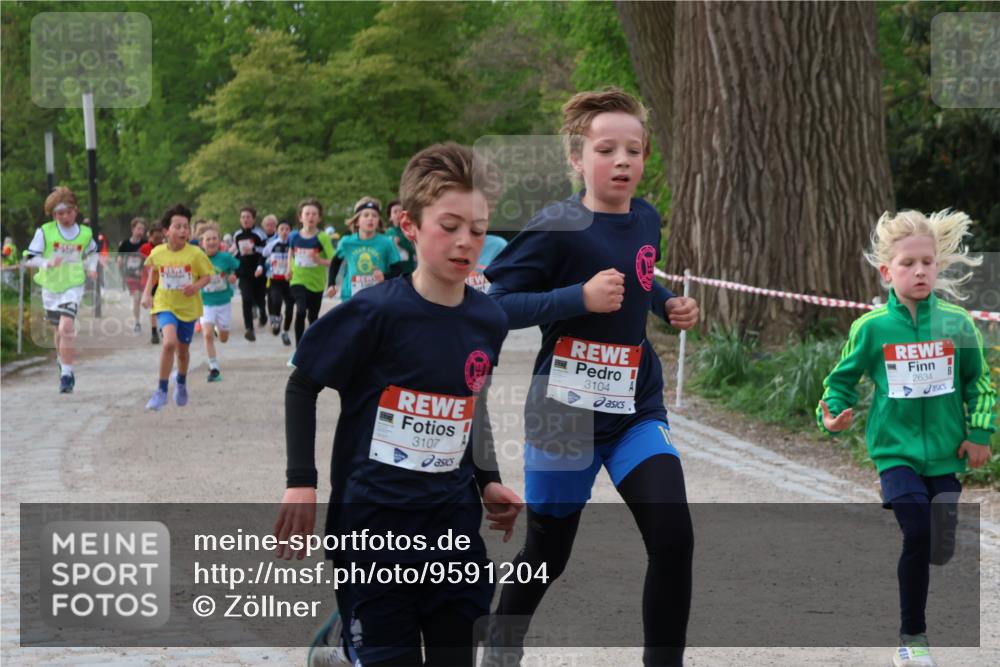 25.04.2026 - Das Zehntel Zöllner http://msf.ph/oto/9591204 25.04.2026 08:38:13 Laufen 16, 3107, 3104, 2634 meine-sportfotos.de
