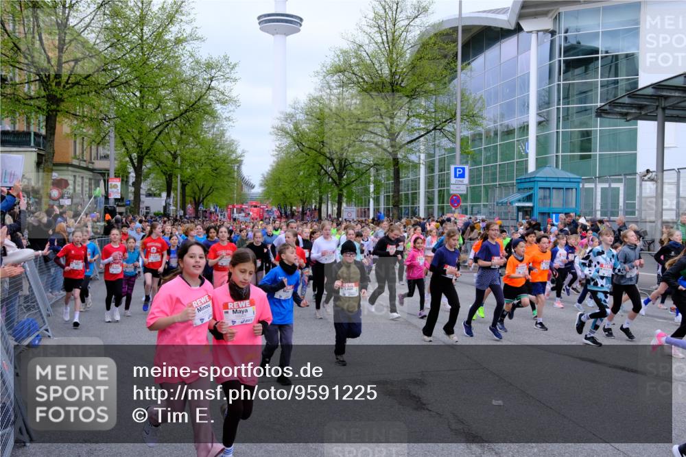 25.04.2026 - Das Zehntel Tim E. http://msf.ph/oto/9591225 25.04.2026 14:36:02 Ziel  meine-sportfotos.de