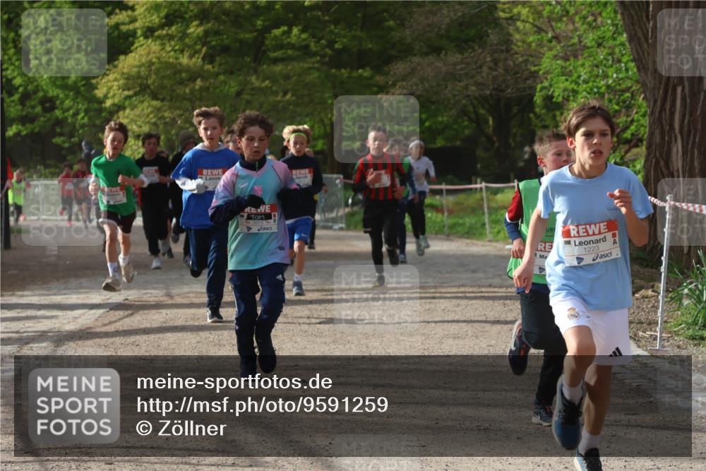 25.04.2026 - Das Zehntel Zöllner http://msf.ph/oto/9591259 25.04.2026 08:38:26 Laufen 3976, 1223 meine-sportfotos.de