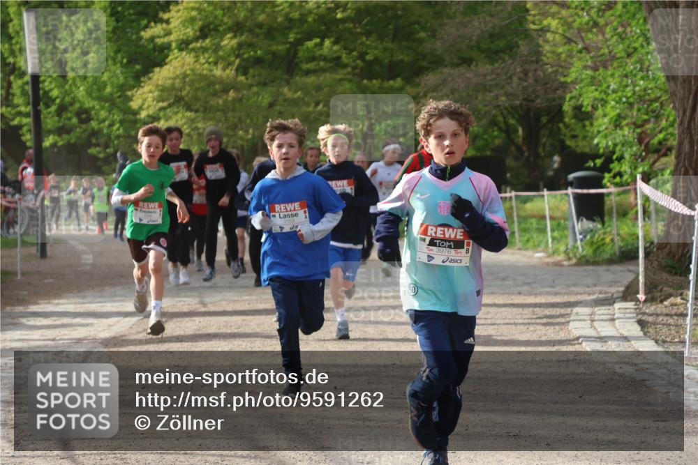 25.04.2026 - Das Zehntel Zöllner http://msf.ph/oto/9591262 25.04.2026 08:38:28 Laufen 2153, 90, 3976 meine-sportfotos.de