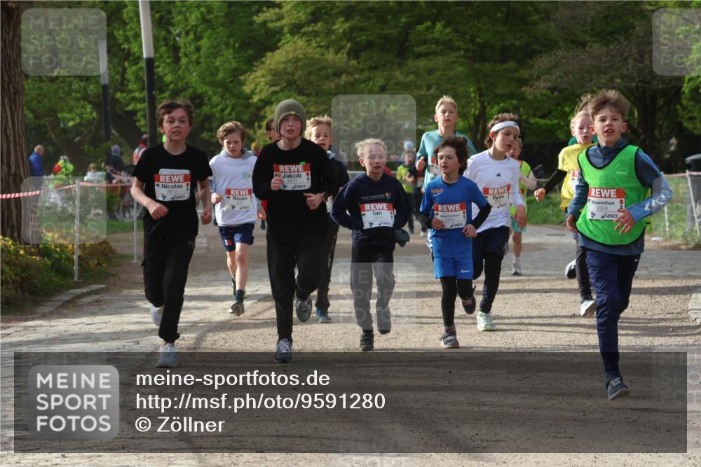 25.04.2026 - Das Zehntel Zöllner http://msf.ph/oto/9591280 25.04.2026 08:38:32 Laufen 3672, 3670, 3328 meine-sportfotos.de