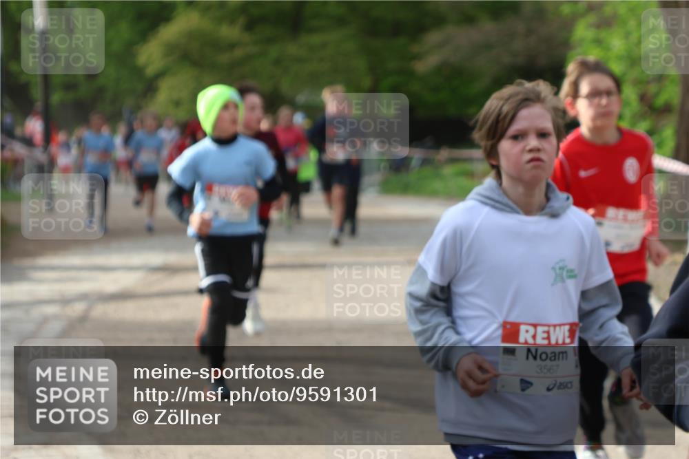 25.04.2026 - Das Zehntel Zöllner http://msf.ph/oto/9591301 25.04.2026 08:38:37 Laufen 3567 meine-sportfotos.de