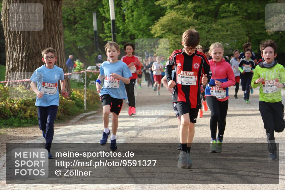 25.04.2026 - Das Zehntel Zöllner http://msf.ph/oto/9591327 25.04.2026 08:38:44 Laufen 1199, 1208, 2324, 1153, 1151 meine-sportfotos.de