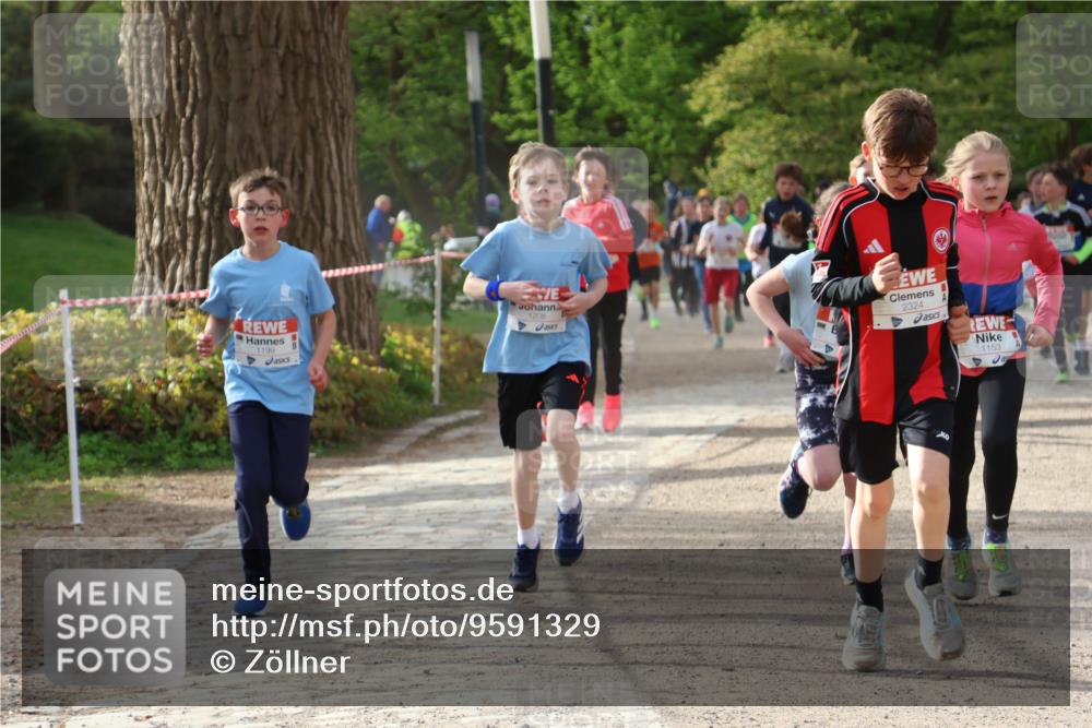 25.04.2026 - Das Zehntel Zöllner http://msf.ph/oto/9591329 25.04.2026 08:38:44 Laufen 1199, 1208, 2324, 1153 meine-sportfotos.de