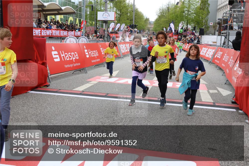 25.04.2026 - Das Zehntel Strokosch-Dieckow http://msf.ph/oto/9591352 25.04.2026 13:00:01 Ziel 10208, 10247, 10283, 10352, 10524, 10598, 10983, 11188, 11417, 12239, 12243, 12246, 12252, 12263, 12505, 12515, 12943, 12975, 10208, 10247, 10283, 10352, 10524, 10598, 10983, 11188, 11417, 12239, 12243, 12246, 12252, 12263, 12505, 12515, 12943, 12975 meine-sportfotos.de