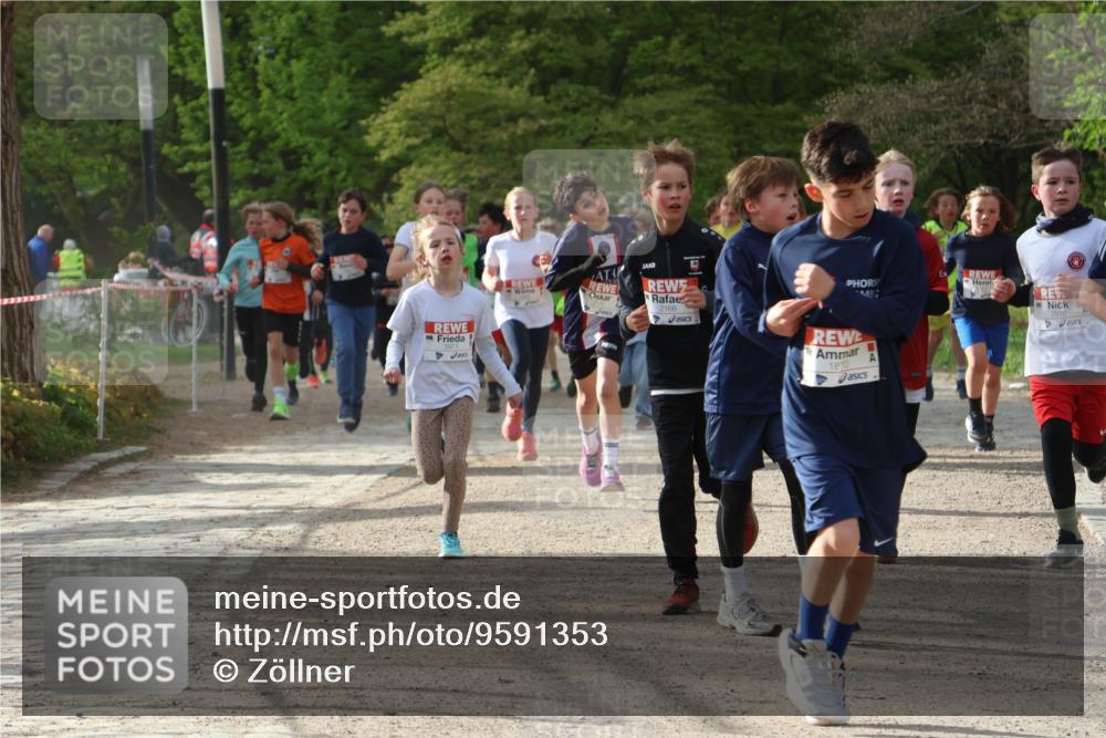 25.04.2026 - Das Zehntel Zöllner http://msf.ph/oto/9591353 25.04.2026 08:38:51 Laufen 2168, 1870, 2910 meine-sportfotos.de