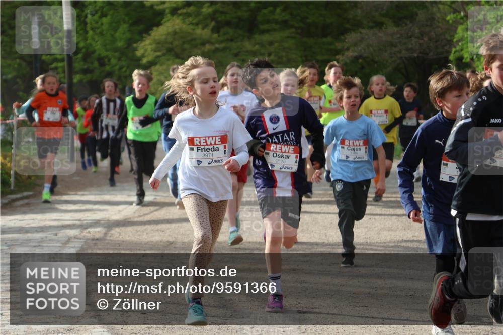 25.04.2026 - Das Zehntel Zöllner http://msf.ph/oto/9591366 25.04.2026 08:38:53 Laufen 3971, 2175, 1186 meine-sportfotos.de
