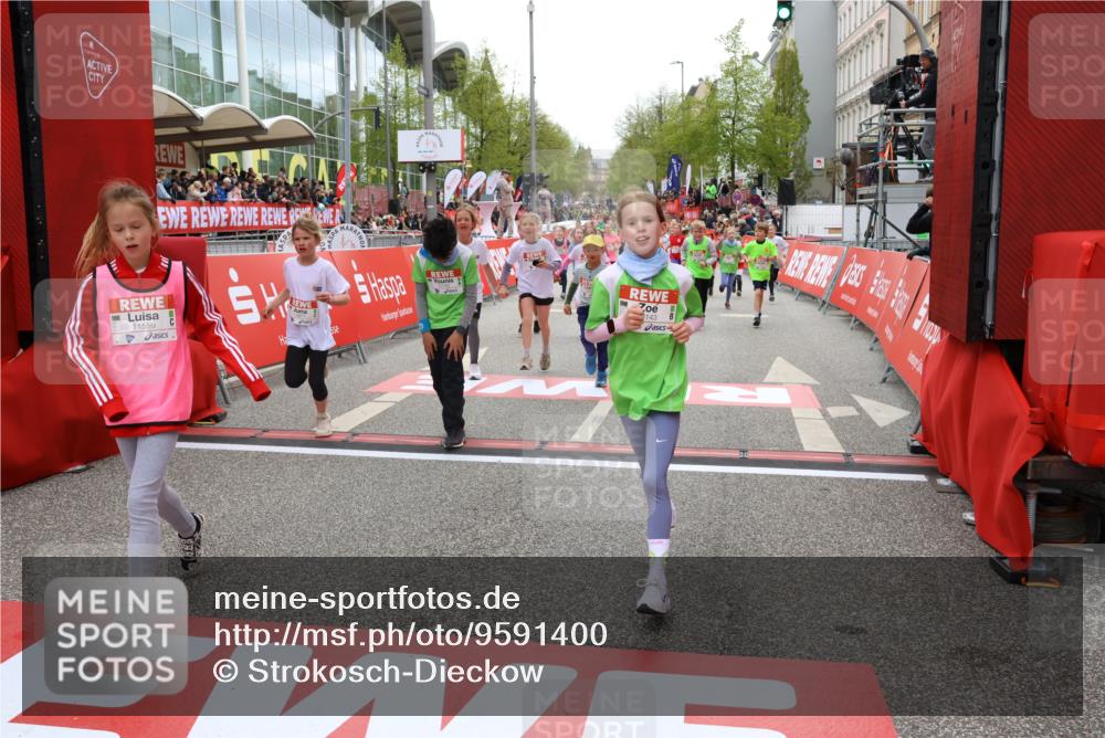 25.04.2026 - Das Zehntel Strokosch-Dieckow http://msf.ph/oto/9591400 25.04.2026 13:00:07 Ziel 10598, 11090, 11102, 11188, 11206, 11559, 11936, 11940, 12143, 12182, 12243, 12252, 12505, 12515, 12880, 12975, 10598, 11090, 11102, 11188, 11206, 11559, 11936, 11940, 12143, 12182, 12243, 12252, 12505, 12515, 12880, 12975 meine-sportfotos.de
